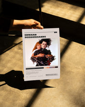Edward Scissorhands Poster, Dianne Wiest Wall Art, Minimalist Wall Decor, Tim Burton Classic Film Print, Gift for Movie Lovers 1748341465