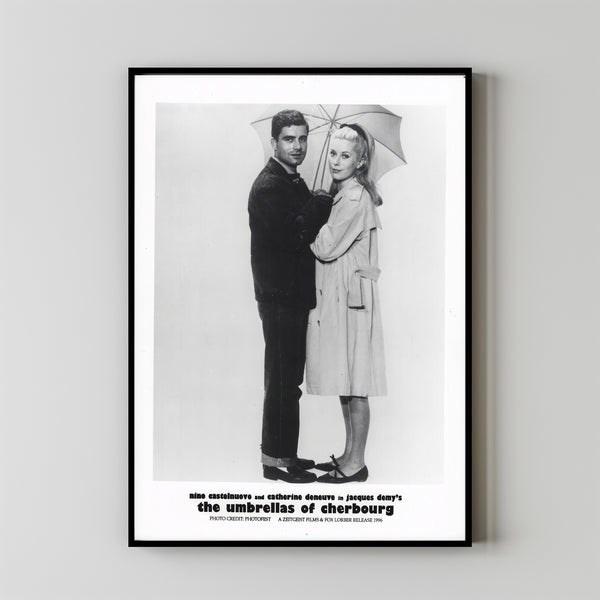 THE UMBRELLAS OF CHERBOURG Movie Poster, Canvas Wall Art, Room Decor, Movie Art 1